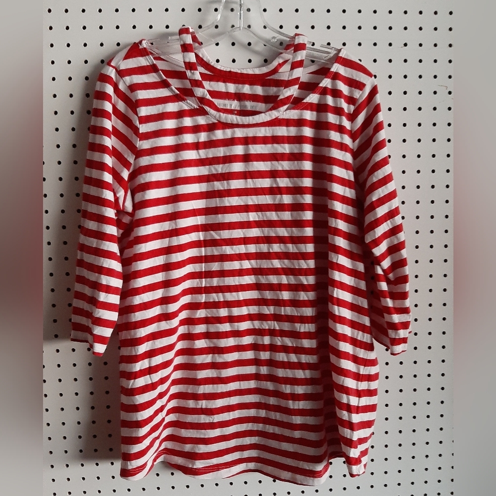 Love & Legend Top